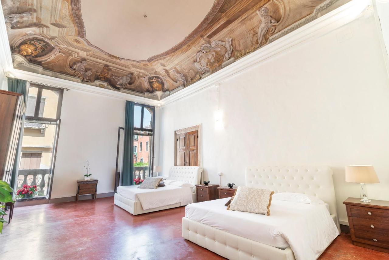 Riva Palace Apartments By Wonderful Italy Venice Exterior photo