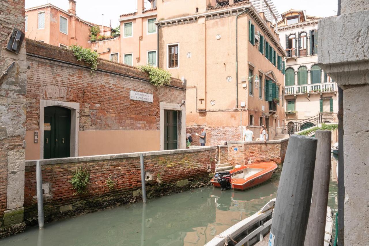 Riva Palace Apartments By Wonderful Italy Venice Exterior photo